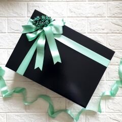Siyah Hediye Kutusu - Mint Tasarım (35 x 25 x 12 cm)